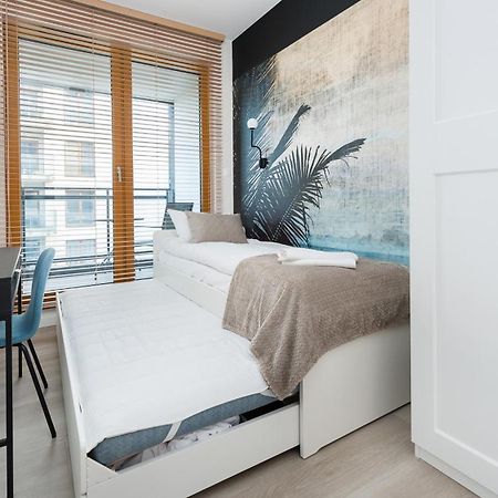 Premium In Novum City Center Near The Train Station By Sun & Snow Krakow Bagian luar foto