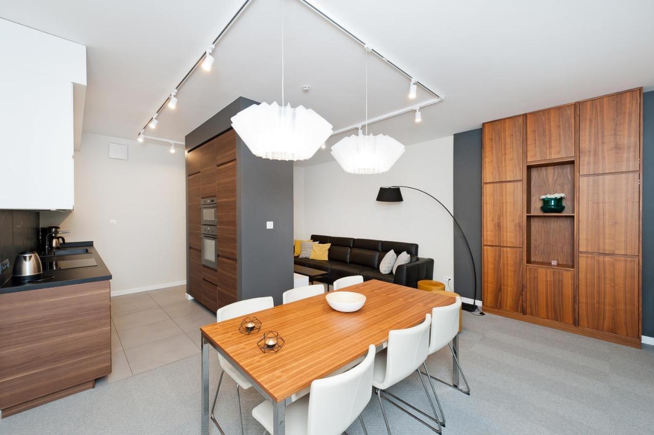 Premium In Novum City Center Near The Train Station By Sun & Snow Krakow Bagian luar foto