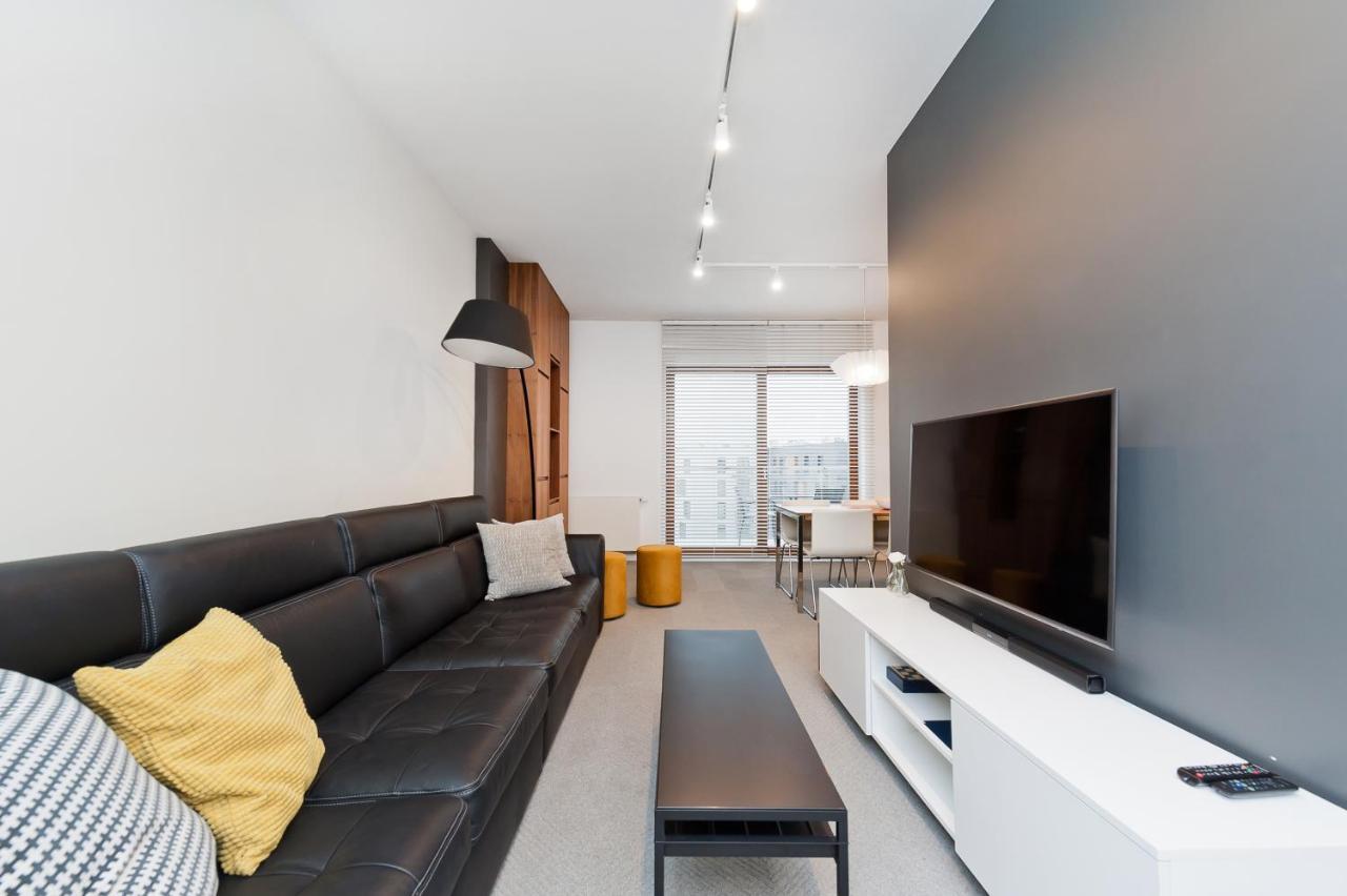 Premium In Novum City Center Near The Train Station By Sun & Snow Krakow Bagian luar foto