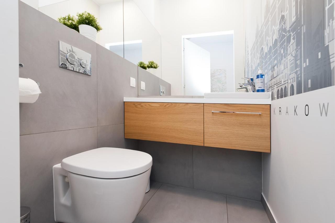 Premium In Novum City Center Near The Train Station By Sun & Snow Krakow Bagian luar foto